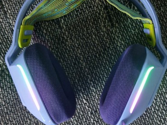 Logitech g733 kõrvaklapid