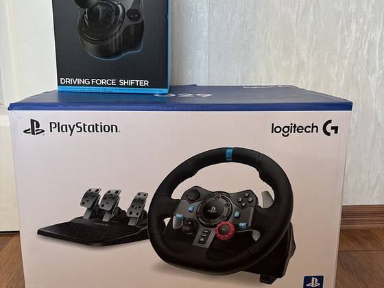 Logitech G29 с механической коробкой передач