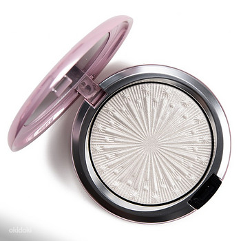 MAC Let It Glow Extra Dimension Skinfinish HIGHLIGHTER