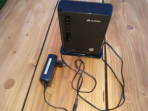 РОУТЕР HUAWEI E5172 (1 фото из 4)