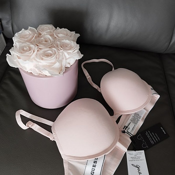 Новый бюстгальтер Guess, оригинал, 34B