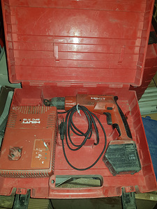 Hilti SB 12 и SF 120-A, зарядные устройства SFC 7/18 и кейсы (2 фото из 3)