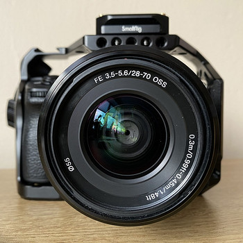 Объектив Sony FE 28-70mm f/3.5-5.6 OSS
