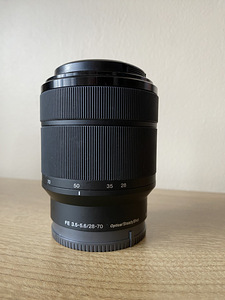 Sony FE 28-70mm f/3.5-5.6 OSS objektiiv (4 foto / 7)