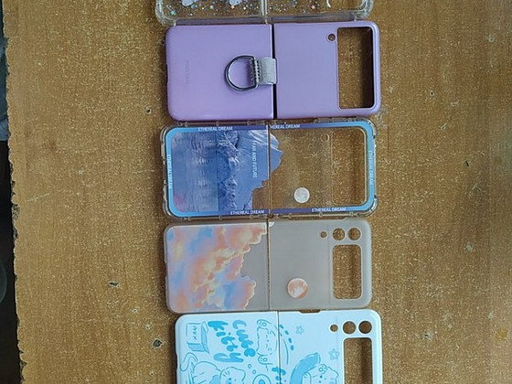 Samsung galaxy Z flip 3