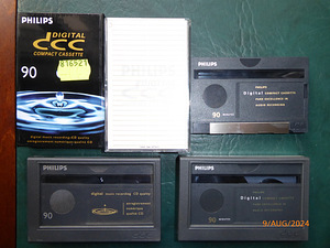 АУДИОКАССЕТЫ DCC PHILIPS (1 фото из 2)