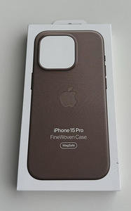 Apple iPhone 15 Pro FineWoven Case with MagSafe , Taupe (1 foto / 2)