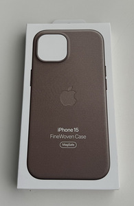 Apple iPhone 15 FineWoven Case with MagSafe (1 foto / 2)