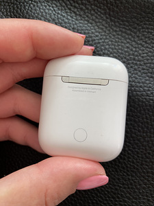 AirPods 2 ümbris (2 foto / 4)