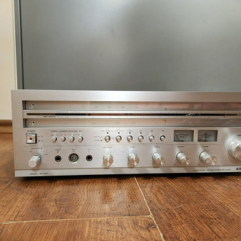 Aiwa AX-7550 AM/FM Stereo Receiver