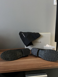 Jalatsid (Christian Louboutin, Marella, Michael Kors) (4 foto / 9)