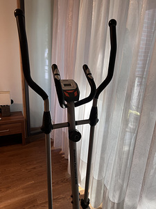 Elliptiline treener Life Gear (1 foto / 4)