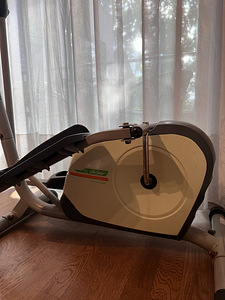 Elliptiline treener Life Gear (2 foto / 4)