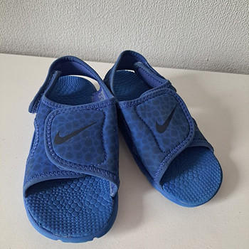 Nike plätud 27