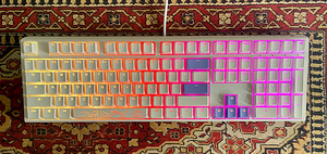 Ducky One 3 Klaviatuur - Valge - Cherry MX RGB (3 foto / 6)