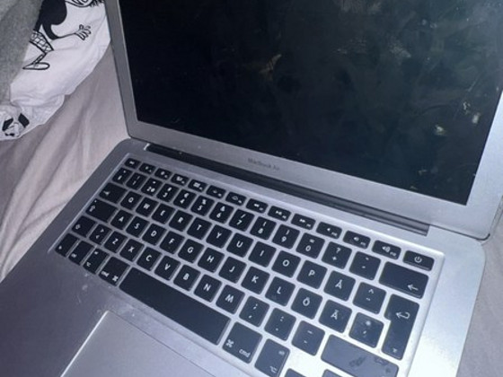 Macbook air 13”