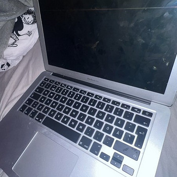 Macbook air 13”