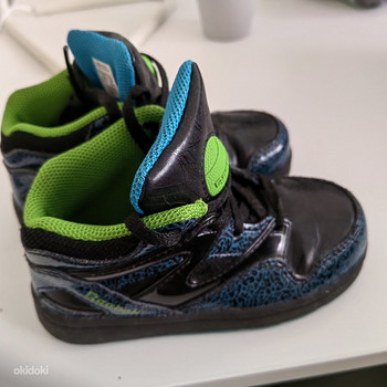 Кроссовки reebok 25