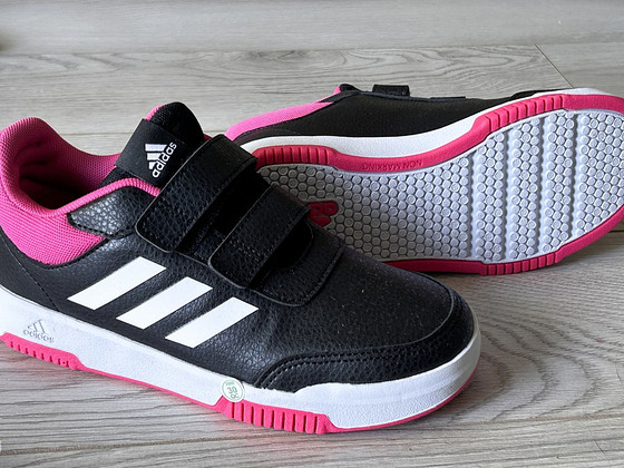 Кроссовки Adidas