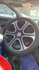 5-112. 19 Mercedes (2 foto / 3)