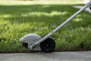 Husqvarna 325iLK kombitrimmer + pinnaseääristaja (5 foto / 5)