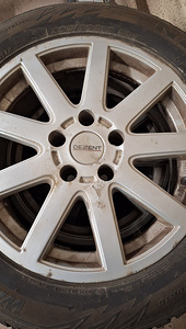 Шины и диски 205/60 R16 (1 фото из 2)