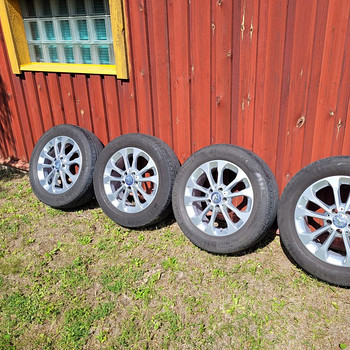 Mercedes Benz originaal valuveljed 17"