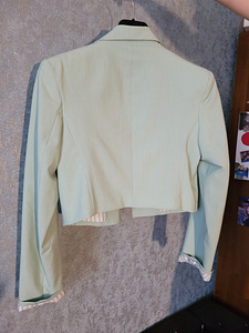 Пиджак укороченый Bershka XS (2 фото из 4)