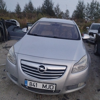 OPEL INSIGNIA 2.0D 96KWT, VARUOSAD