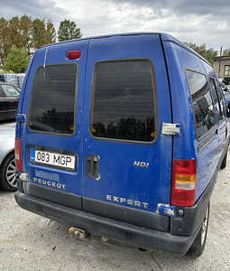 Peugeot Expert 2,0d 80 квт, запчасти (4 фото из 10)