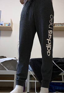 Спортивные штаны Adidas neo серые (3 фото из 3)
