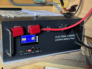 Аккумуляторная батарея LiFePo4 51v 150ah 7,6kw/h (3 фото из 8)