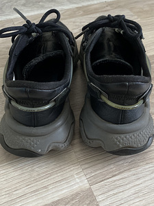 Кроссовки Adidas Ozweego (6 фото из 6)