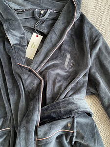Naiste hommikumantel Ted Baker XL pehme samet (2 foto / 3)