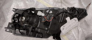 NISSAN LEAF (ZE0) 2010-... (3 foto / 3)