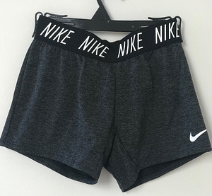 NIKE M (1 фото из 1)
