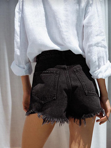Новые джинсовые шорты Zara (2 фото из 4)