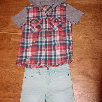 Name it šortsid ja Benetton triiksärk s. 128