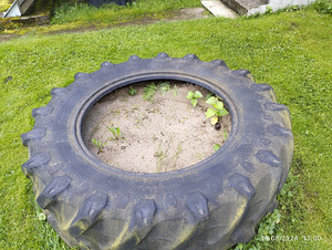 TRAKTORI REHV 480/70R34 PIRELLI (1 foto / 3)