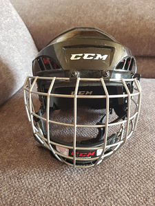 CCM jäähoki kiiver võrega (1 foto / 3)