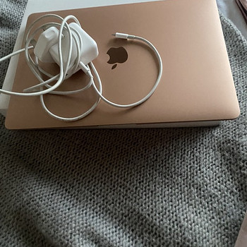 13-дюймовый MacBook Air с чипом Apple M1