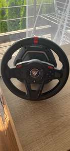 Руль Thrustmaster и педали (1 фото из 6)