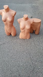 Манекены/Manekens (1 фото из 2)