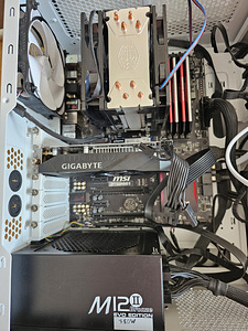 Core i7-4790K, 16 GB RAM, 250 GB SSD, GeForce GTX 1650 4GB (2 foto / 5)