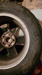 Valuveljed Skoda jaoks + naastrehvid (3 foto / 5)