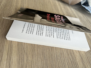 Francoise Sagan Bonjour Tristesse, книга на французском язык (2 фото из 3)