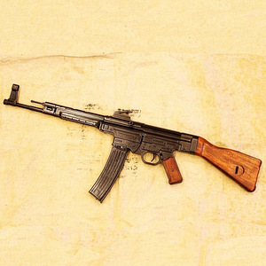 Koopia ründevintpüssi MP44. Denix 1125 (1 foto / 5)