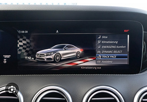 Mercedes-AMG TRACK PACE Aktiveerimine (1 фото из 2)