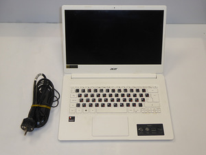 Ноутбук Acer Aspire One + зарядка (3 фото из 5)