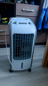 Jahuti AC-168D (1 foto / 3)
